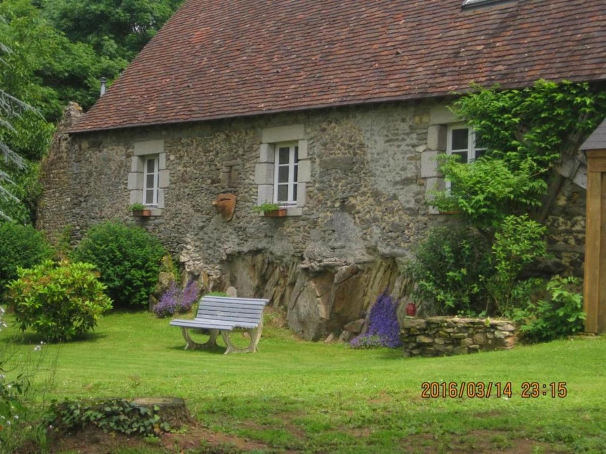 Moulins-le-Carbonnel Charmante Maison De Campagne Avec Vaste Parc Arbore, Cheminee Et Multiples Activites A Proximite - Fr-1-410-153ヴィラ エクステリア 写真